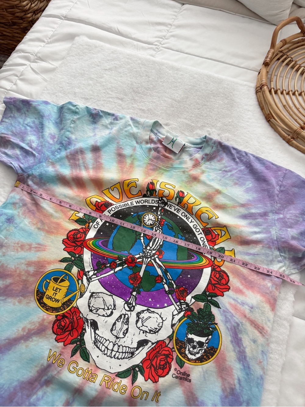 Online Ceramics Tie Dye Love is Real Tee T-shirt Crew Neck Skull Men’s XL - Picture 7 of 8